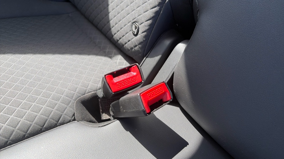 Ford EcoSport 1.5 TDCi 95 Titanium 5dr [17in] Diesel Hatchback - Image 17