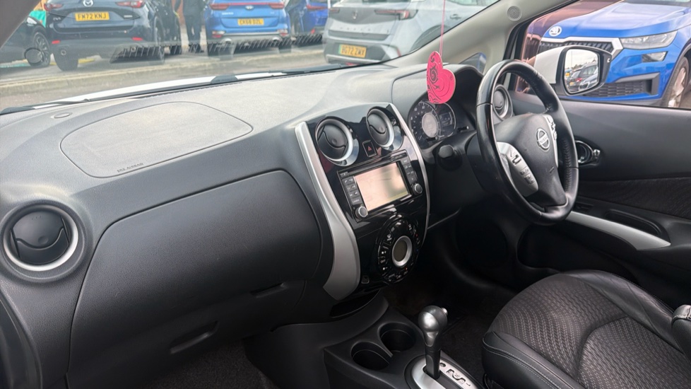 Nissan Note 1.2 DiG-S Tekna 5dr Auto Petrol Hatchback - Image 9