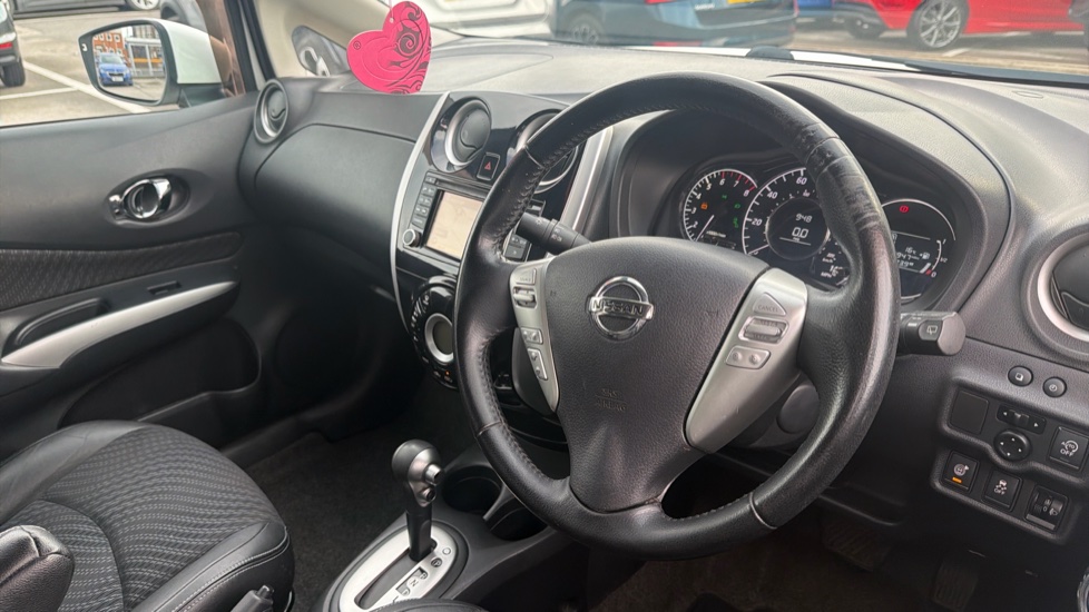 Nissan Note 1.2 DiG-S Tekna 5dr Auto Petrol Hatchback - Image 11