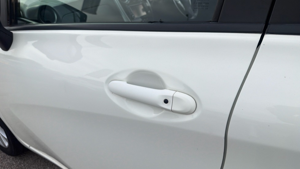 Nissan Note 1.2 DiG-S Tekna 5dr Auto Petrol Hatchback - Image 22