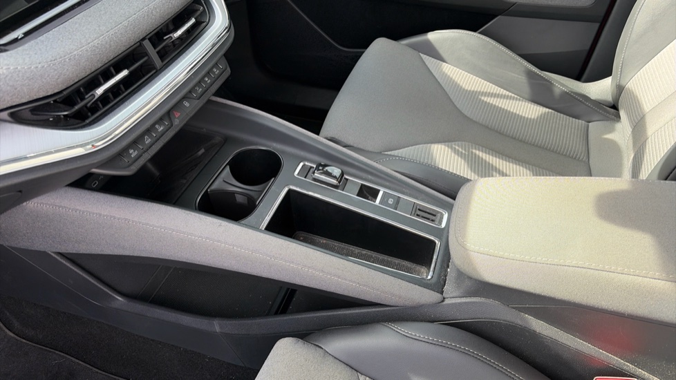 Skoda Enyaq 210kW 85 Edition 82kWh 5dr Auto Electric - Image 14