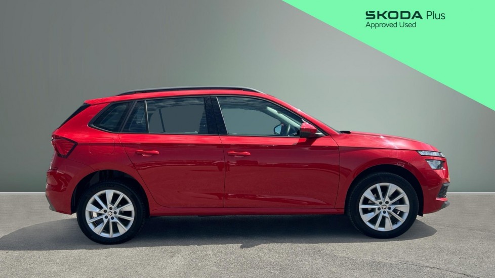Skoda Kamiq 1.0 TSI SE 5dr DSG Petrol Hatchback - Image 4