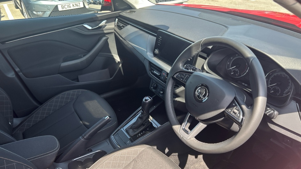 Skoda Kamiq 1.0 TSI SE 5dr DSG Petrol Hatchback - Image 6