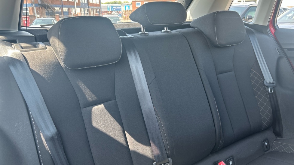 Skoda Kamiq 1.0 TSI SE 5dr DSG Petrol Hatchback - Image 16