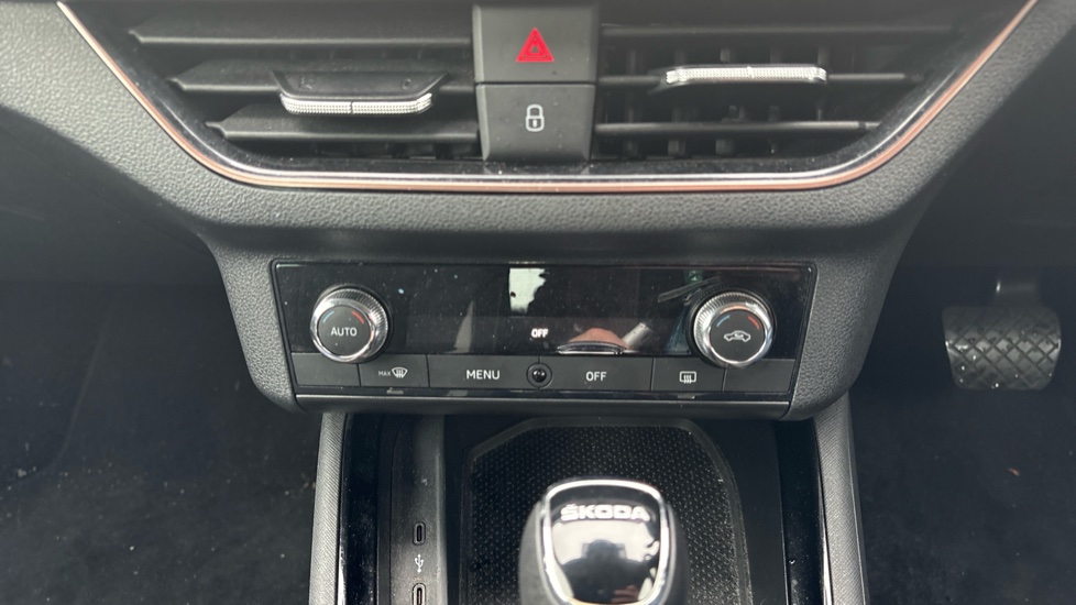 Skoda Scala 1.0 TSI SE L 5dr DSG Petrol Hatchback - Image 13
