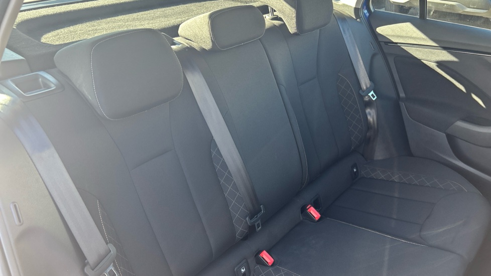 Skoda Kamiq 1.0 TSI 110 SE 5dr Petrol Hatchback - Image 16