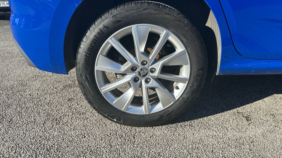 Skoda Kamiq 1.0 TSI 110 SE 5dr Petrol Hatchback - Image 34
