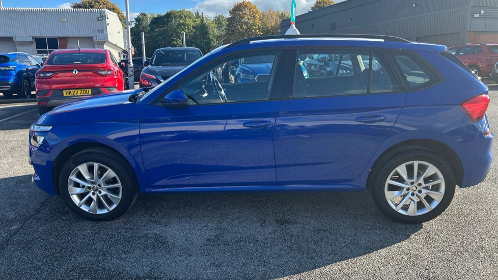 Skoda Kamiq 1.0 TSI 110 SE 5dr Petrol Hatchback - Image 42