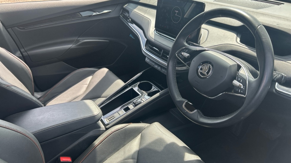 Skoda Enyaq 132kW 60 ecoSuite 62kWh 5dr Auto [120kW] Electric Estate - Image 6