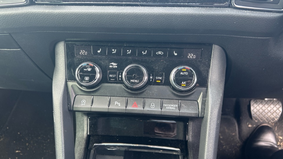 Skoda Kodiaq 1.5 TSI SE L Executive 5dr DSG [7 Seat] Petrol Estate - Image 13