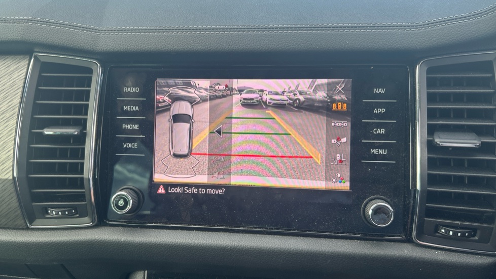 Skoda Kodiaq 1.5 TSI SE L Executive 5dr DSG [7 Seat] Petrol Estate - Image 22