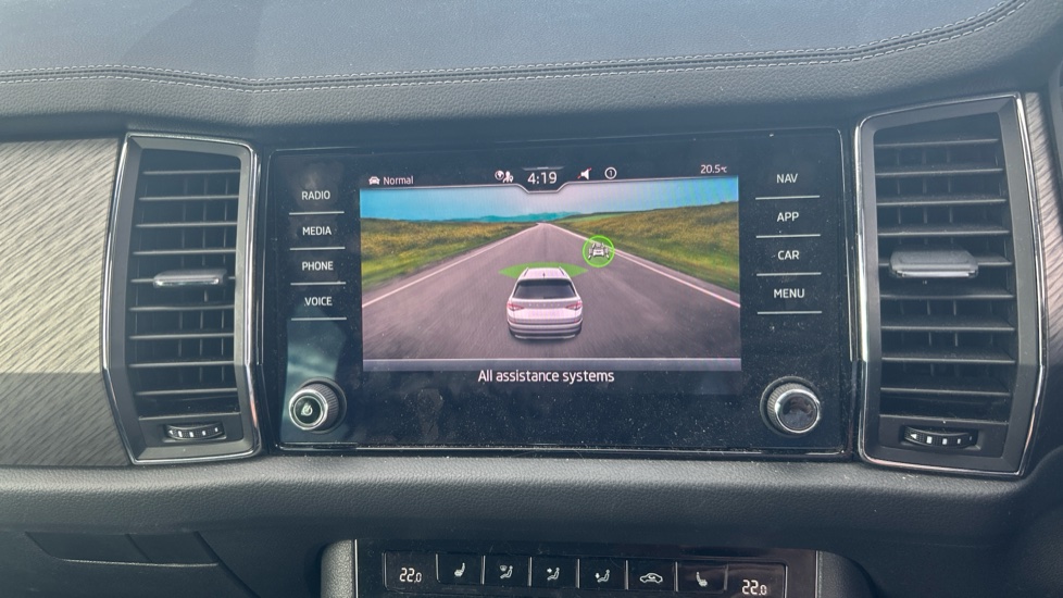 Skoda Kodiaq 1.5 TSI SE L Executive 5dr DSG [7 Seat] Petrol Estate - Image 28