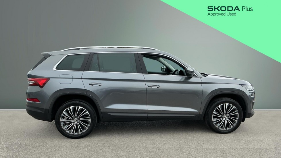 Skoda Kodiaq 1.5 TSI SE L Executive 5dr DSG [7 Seat] Petrol Estate - Image 4