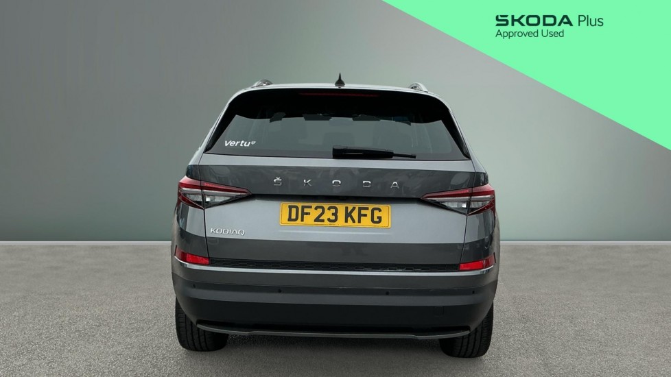 Skoda Kodiaq 1.5 TSI SE L Executive 5dr DSG [7 Seat] Petrol Estate - Image 8