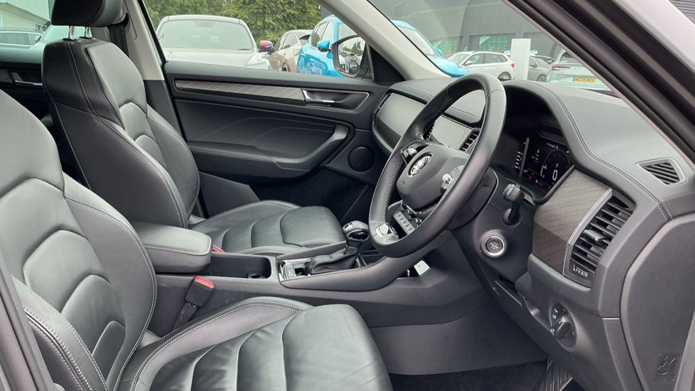 Skoda Kodiaq 1.5 TSI SE L Executive 5dr DSG [7 Seat] Petrol Estate - Image 15