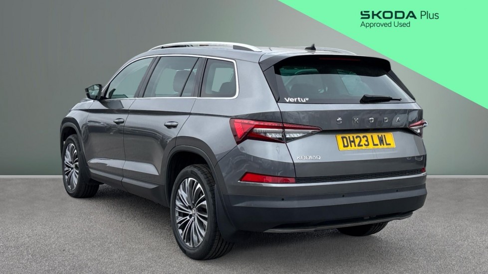 Skoda Kodiaq 1.5 TSI SE L Executive 5dr DSG [7 Seat] Petrol Estate - Image 3