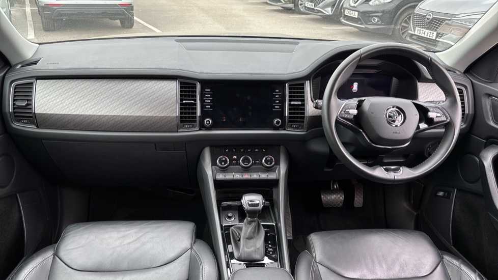 Skoda Kodiaq 1.5 TSI SE L Executive 5dr DSG [7 Seat] Petrol Estate - Image 9