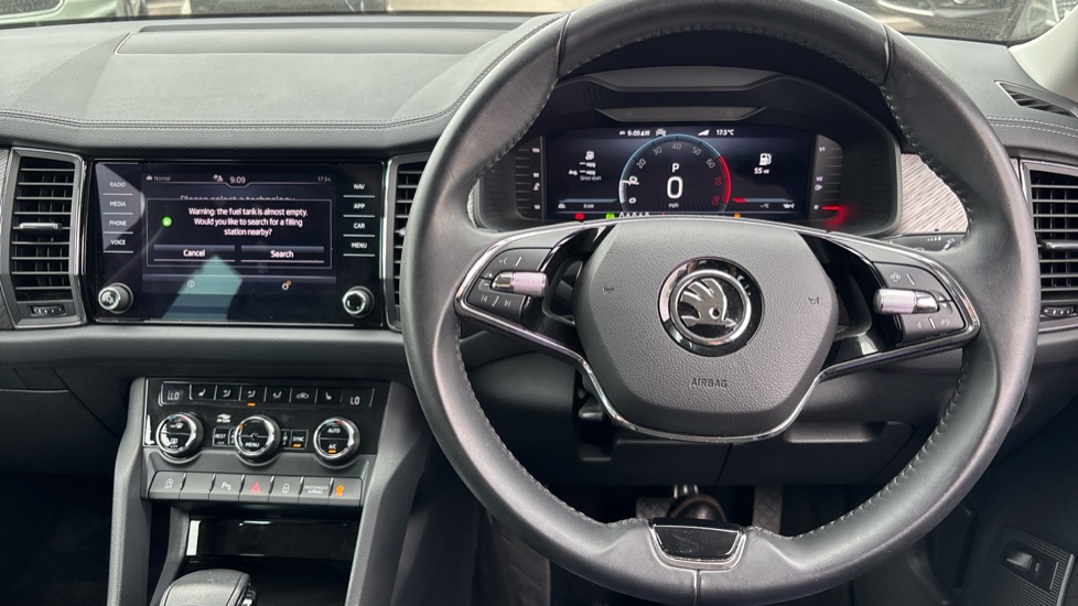 Skoda Kodiaq 1.5 TSI SE L Executive 5dr DSG [7 Seat] Petrol Estate - Image 10