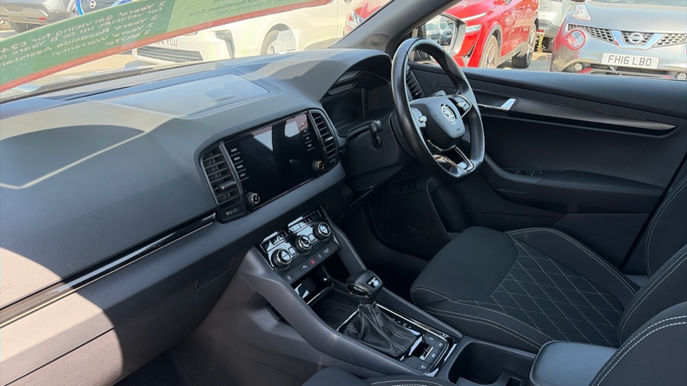 Skoda Karoq 2.0 TDI [150] Sportline 4x4 5dr DSG Diesel Estate - Image 2