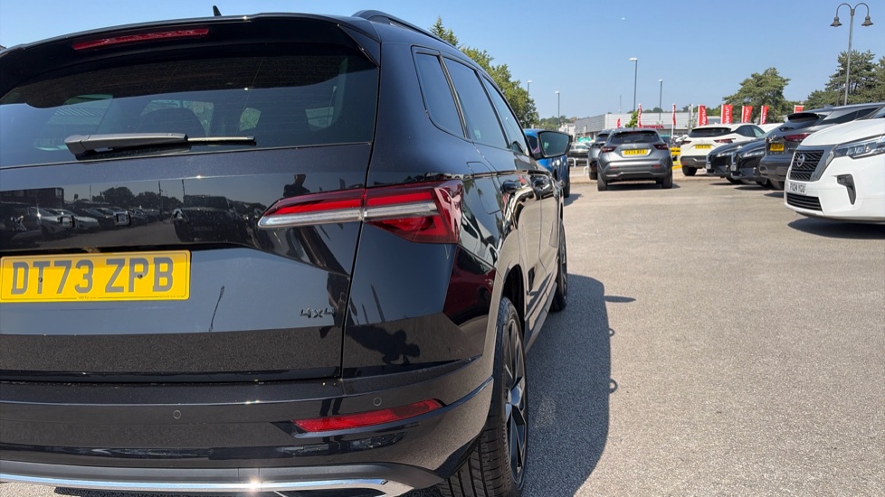 Skoda Karoq 2.0 TDI [150] Sportline 4x4 5dr DSG Diesel Estate - Image 23