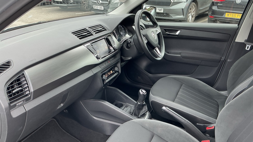 Skoda Fabia 1.0 MPI 75 SE L 5dr Petrol Hatchback - Image 2