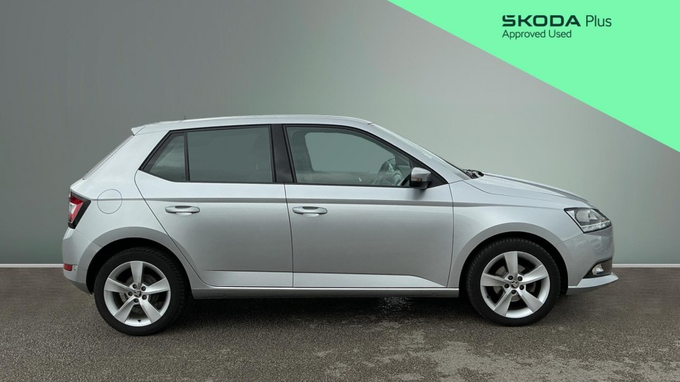 Skoda Fabia 1.0 MPI 75 SE L 5dr Petrol Hatchback - Image 4