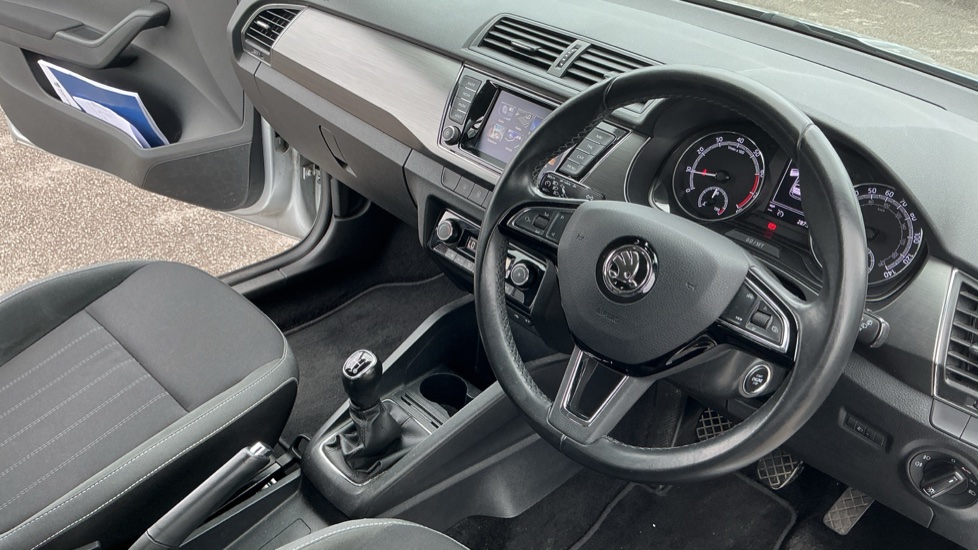 Skoda Fabia 1.0 MPI 75 SE L 5dr Petrol Hatchback - Image 6