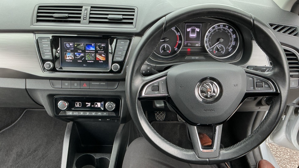 Skoda Fabia 1.0 MPI 75 SE L 5dr Petrol Hatchback - Image 10