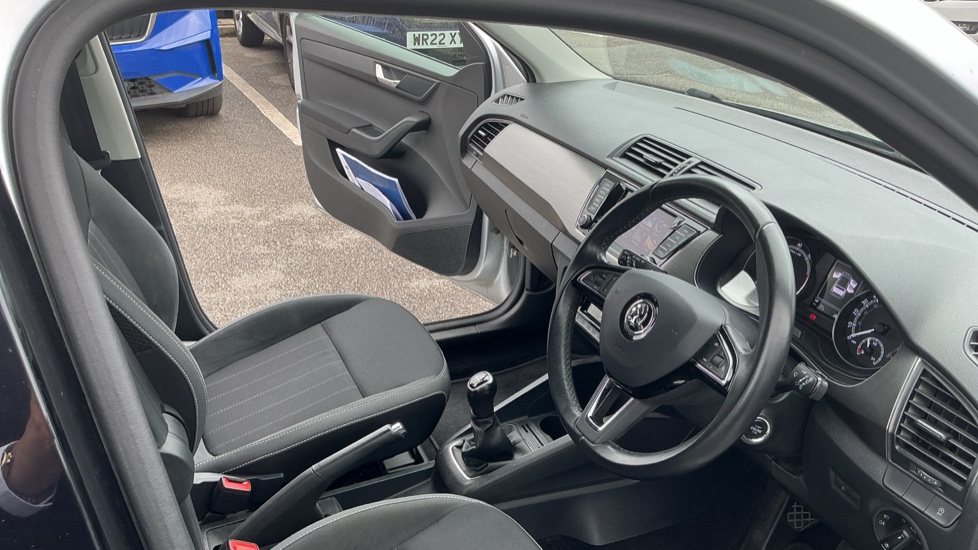 Skoda Fabia 1.0 MPI 75 SE L 5dr Petrol Hatchback - Image 21