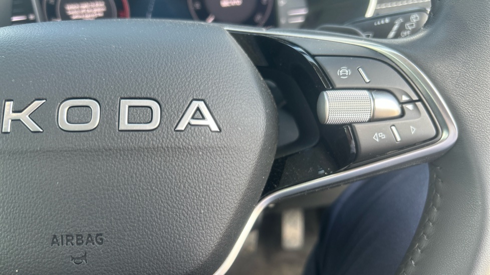 Skoda Octavia 1.5 TSI 150 e-TEC SE L 5dr DSG Petrol Estate - Image 18