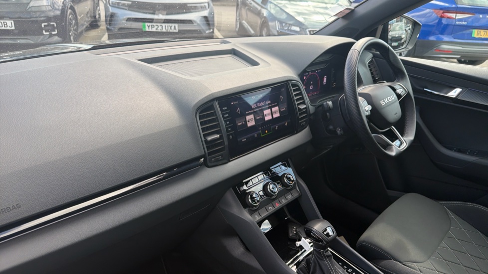 Skoda Karoq 1.5 TSI Sportline Edition 5dr DSG Petrol Estate - Image 2