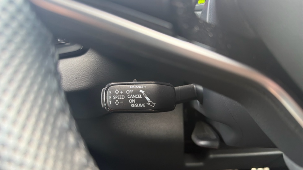 Skoda Karoq 1.5 TSI Sportline Edition 5dr DSG Petrol Estate - Image 22