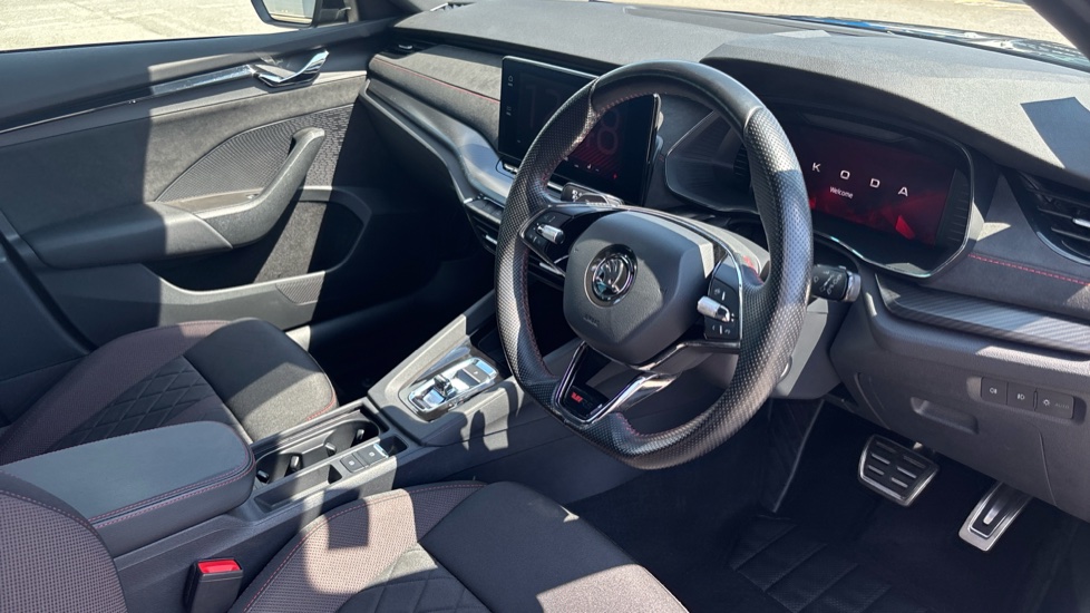 Skoda Octavia 2.0 TSI vRS 5dr DSG Petrol Estate - Image 6