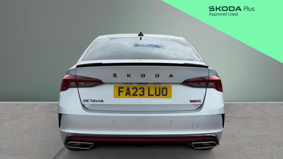 Skoda Octavia 2.0 TSI vRS 5dr DSG Petrol Hatchback - Image 8