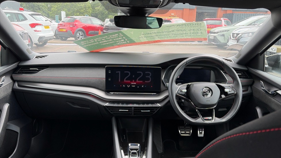 Skoda Octavia 2.0 TSI vRS 5dr DSG Petrol Hatchback - Image 9