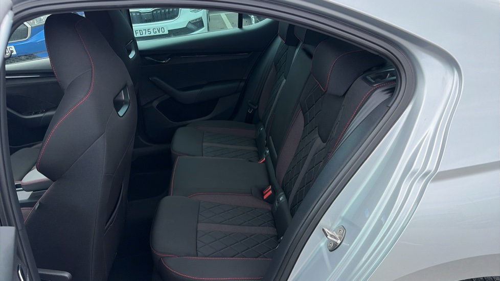 Skoda Octavia 2.0 TSI vRS 5dr DSG Petrol Hatchback - Image 16
