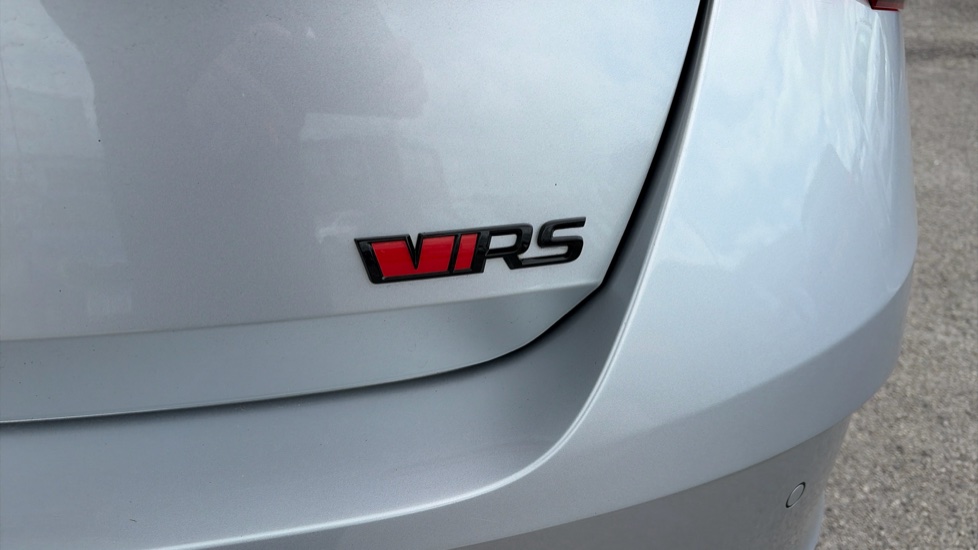 Skoda Octavia 2.0 TSI vRS 5dr DSG Petrol Hatchback - Image 21