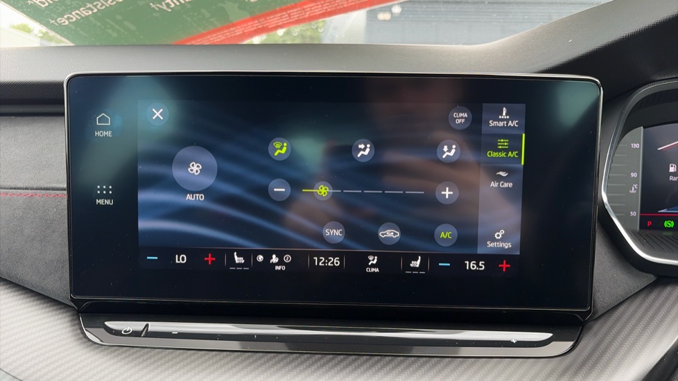 Skoda Octavia 2.0 TSI vRS 5dr DSG Petrol Hatchback - Image 33