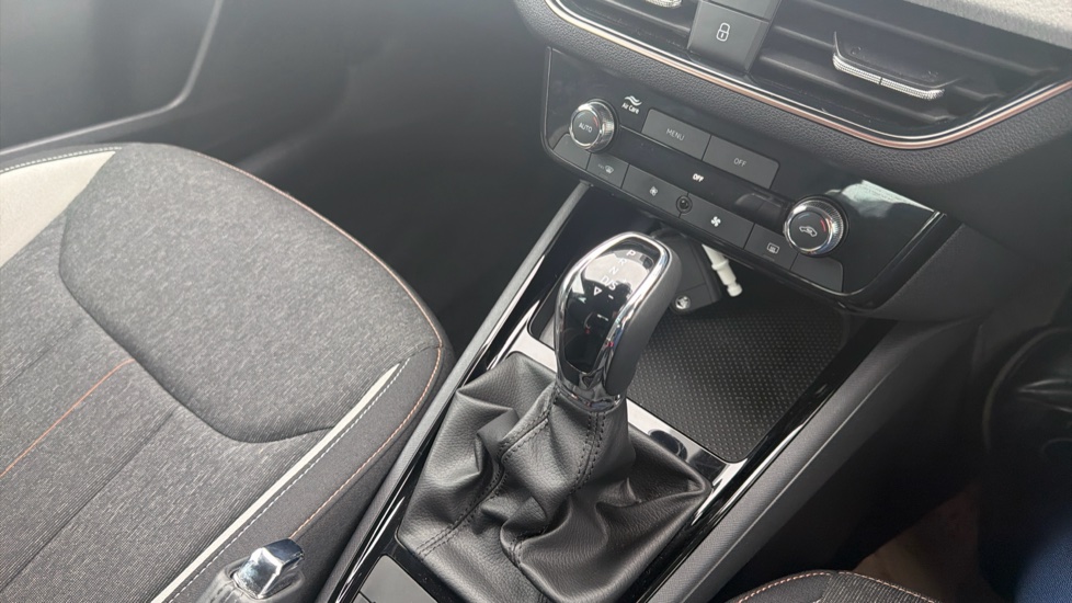 Skoda Scala 1.0 TSI 116 SE L 5dr DSG Petrol Hatchback - Image 14