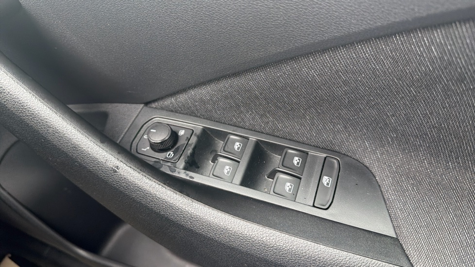 Skoda Scala 1.0 TSI 116 SE L 5dr DSG Petrol Hatchback - Image 23