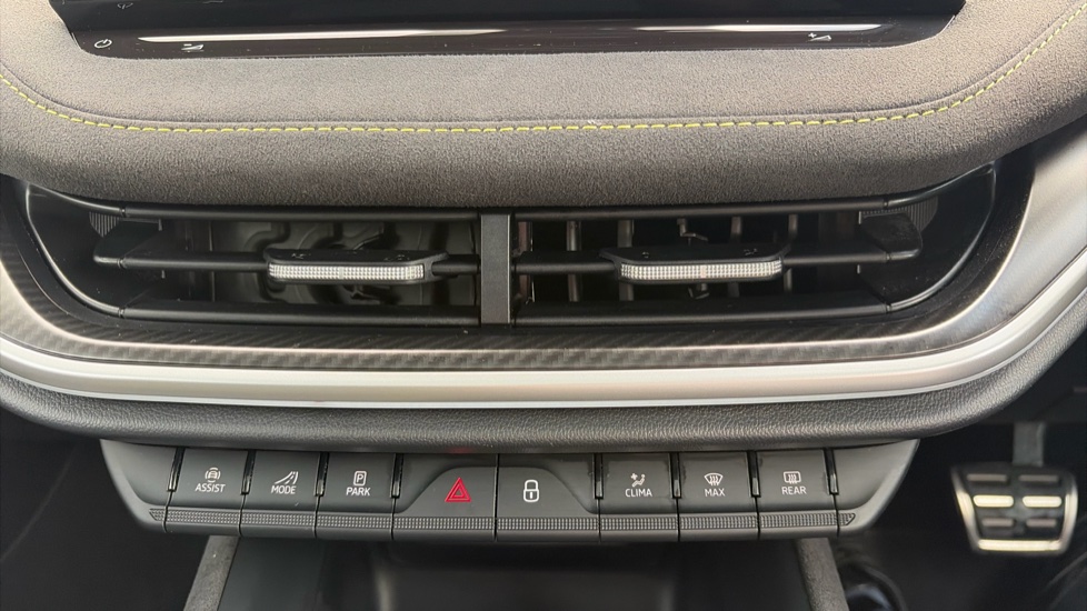 Skoda Enyaq 250kW vRS 84kWh 4x4 5dr Auto Electric Estate - Image 13