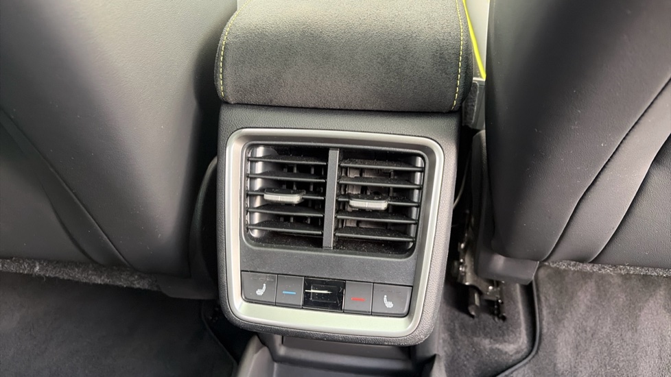 Skoda Enyaq 250kW vRS 84kWh 4x4 5dr Auto Electric Estate - Image 16