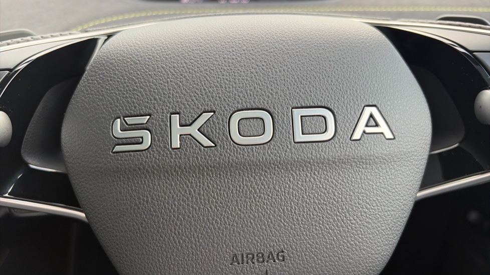Skoda Enyaq 250kW vRS 84kWh 4x4 5dr Auto Electric Estate - Image 37