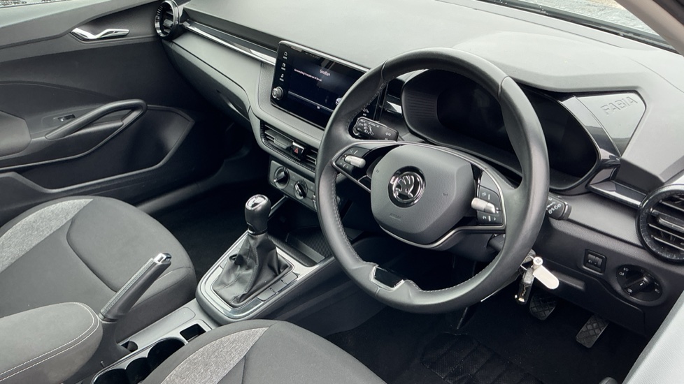 Skoda Fabia 1.0 MPI 80 SE Comfort 5dr Petrol Hatchback - Image 6