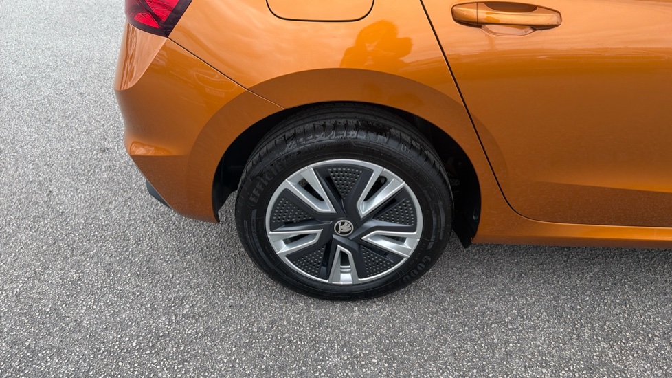 Skoda Fabia 1.0 TSI 110 SE L 5dr Petrol Hatchback - Image 22