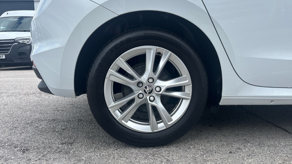 Skoda Fabia 1.0 TSI 116 SE L 5dr Petrol Hatchback - Image 5