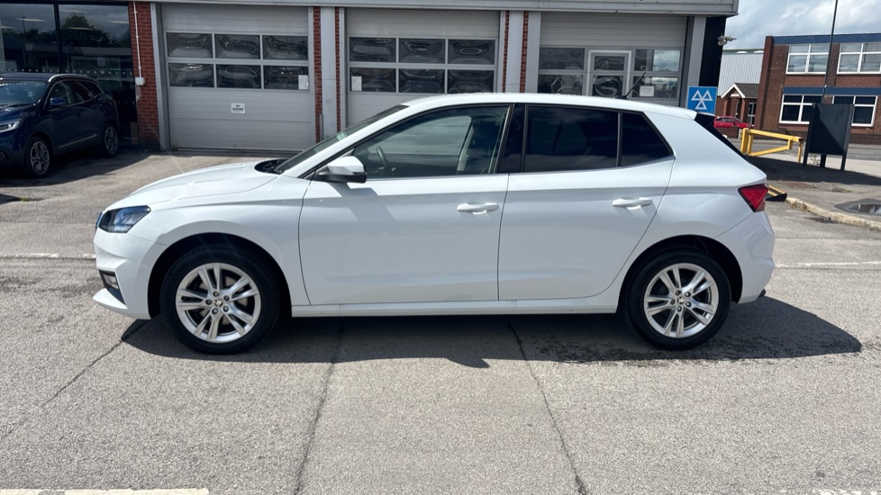 Skoda Fabia 1.0 TSI 116 SE L 5dr Petrol Hatchback - Image 27