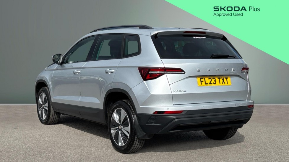 Skoda Karoq 1.0 TSI SE Drive 5dr Petrol Estate - Image 3