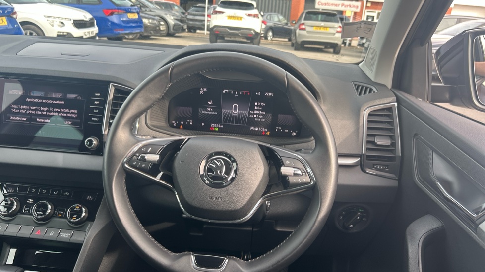 Skoda Karoq 2.0 TDI SE Drive 5dr DSG Diesel Estate - Image 10