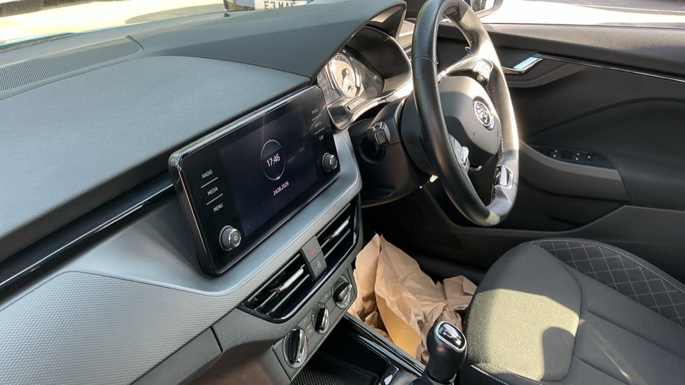 Skoda Scala 1.0 TSI 95 SE 5dr Petrol Hatchback - Image 39